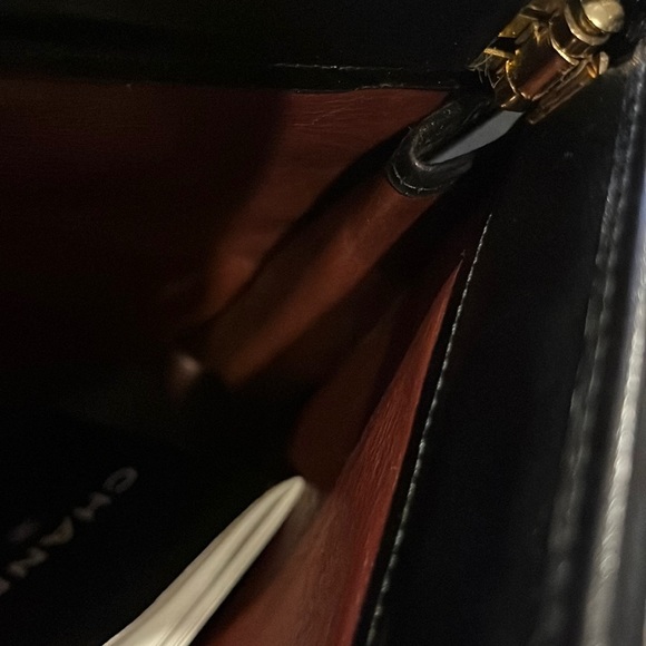 Sold!!🔥 Chanel Clutch W/ Chain - Picture 11 of 15